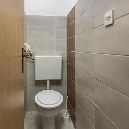 Awesome In With Wifi Apartment *